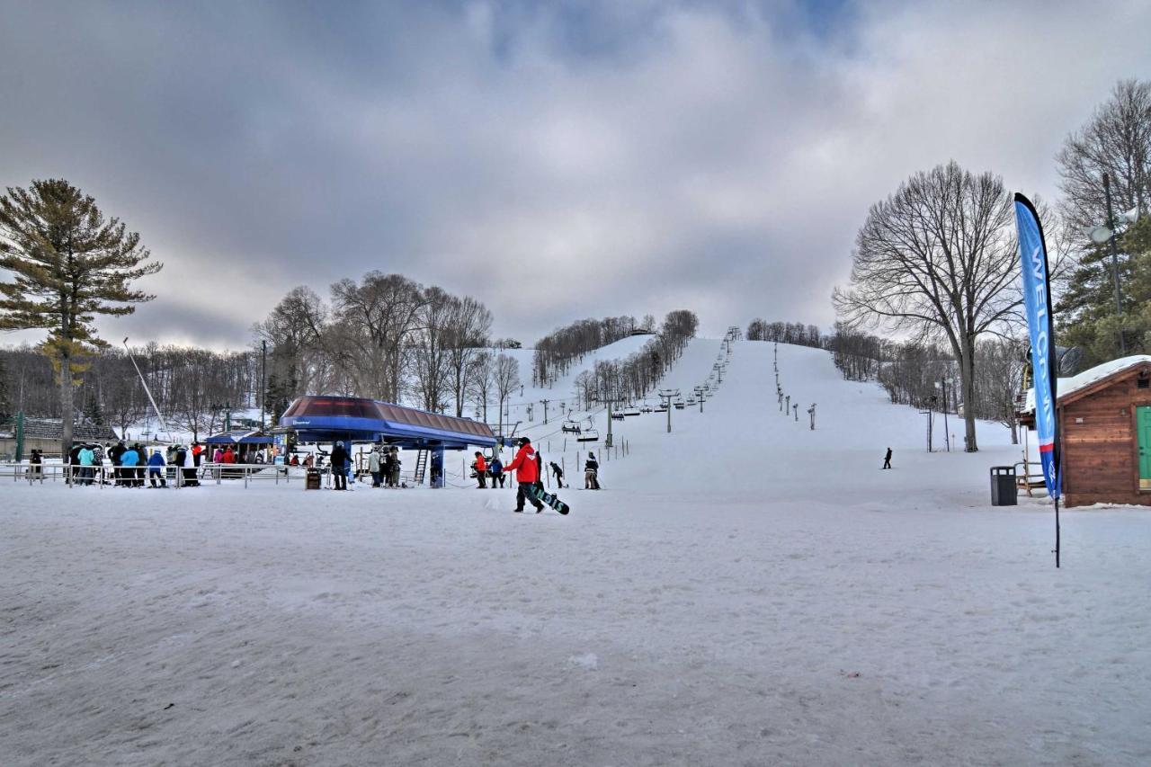 Ski-Inandski-Out Getaway At Boyne Mountain Resort Boyne Falls Exterior foto